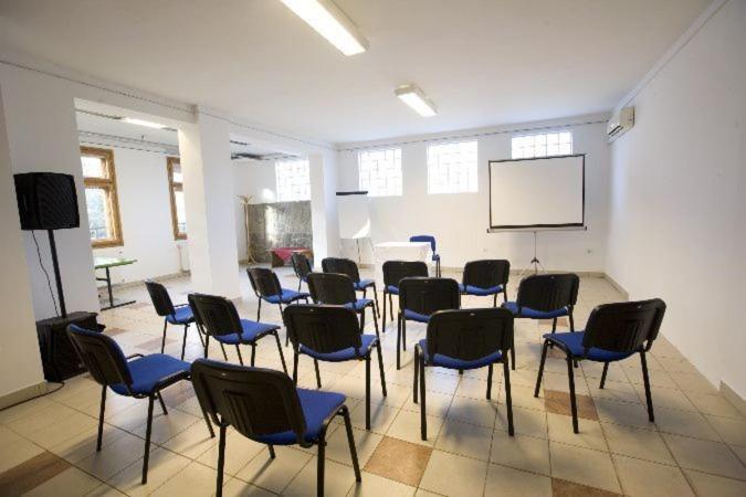 Racz Fogado Hotel Kisoroszi Ngoại thất bức ảnh
