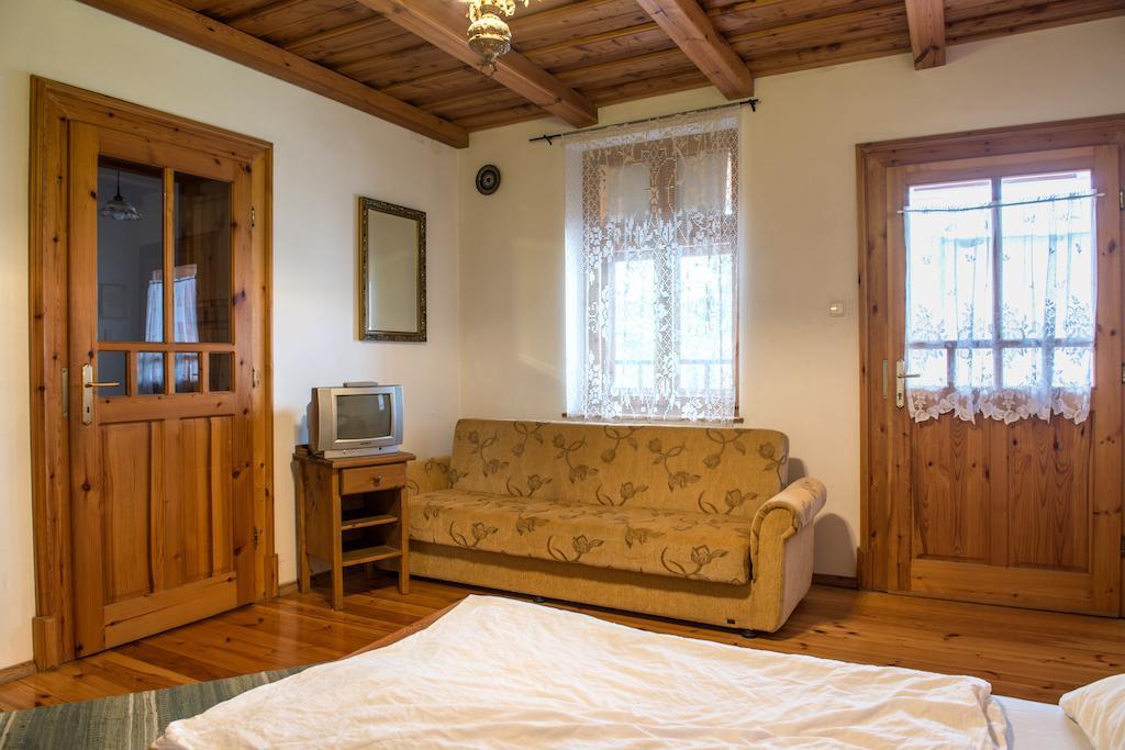 Racz Fogado Hotel Kisoroszi Ngoại thất bức ảnh